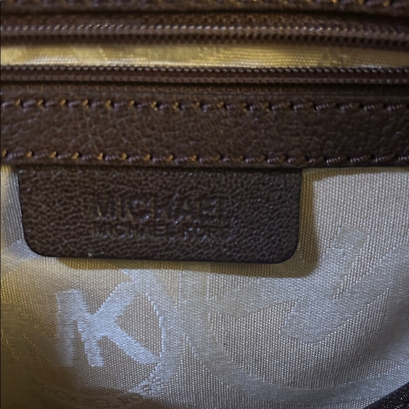 Michael Kors Hamilton Small Messenger bag PRISTINE COND - Picture 6 of 13